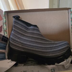 CHARLESTON SHOE CO. Black and Gray Striped Women's Boots